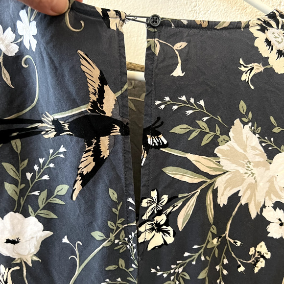 BUNDLE OF TWO Medium Summer Dresses Long Sleeve Mini Floral, One Black One Gray - Picture 6 of 8